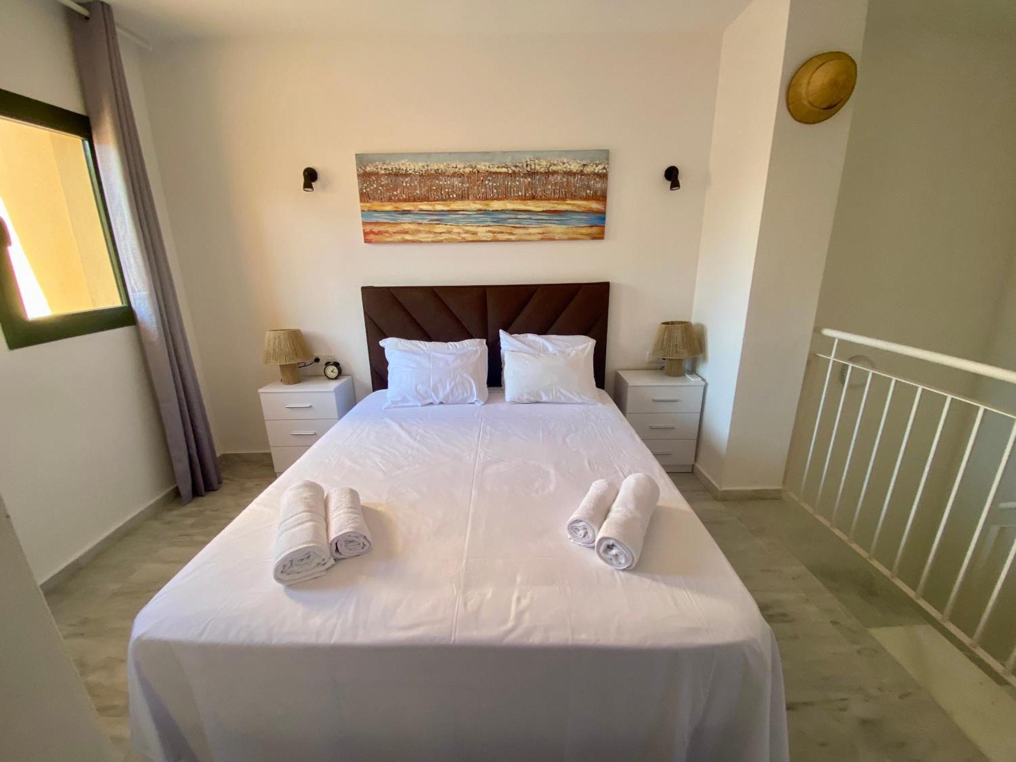 Duplex Con Piscina, Parking Y Golf Apartment Sitio de Calahonda Ngoại thất bức ảnh