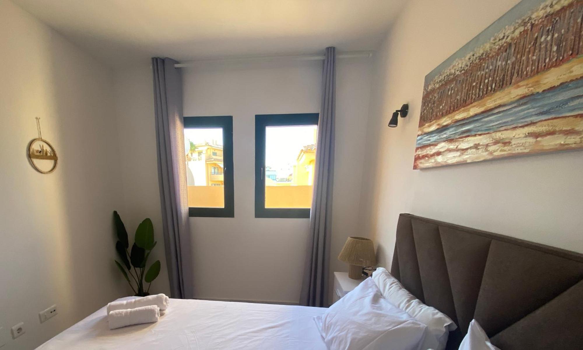 Duplex Con Piscina, Parking Y Golf Apartment Sitio de Calahonda Ngoại thất bức ảnh