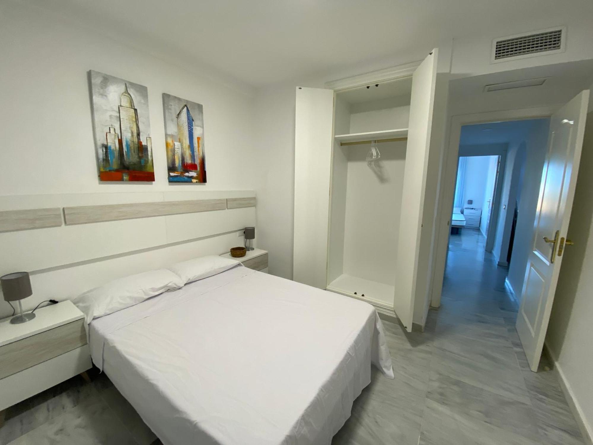 Duplex Con Piscina, Parking Y Golf Apartment Sitio de Calahonda Ngoại thất bức ảnh